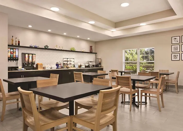 Country Inn & Suites By Radisson, Tampa-Brandon, Fl