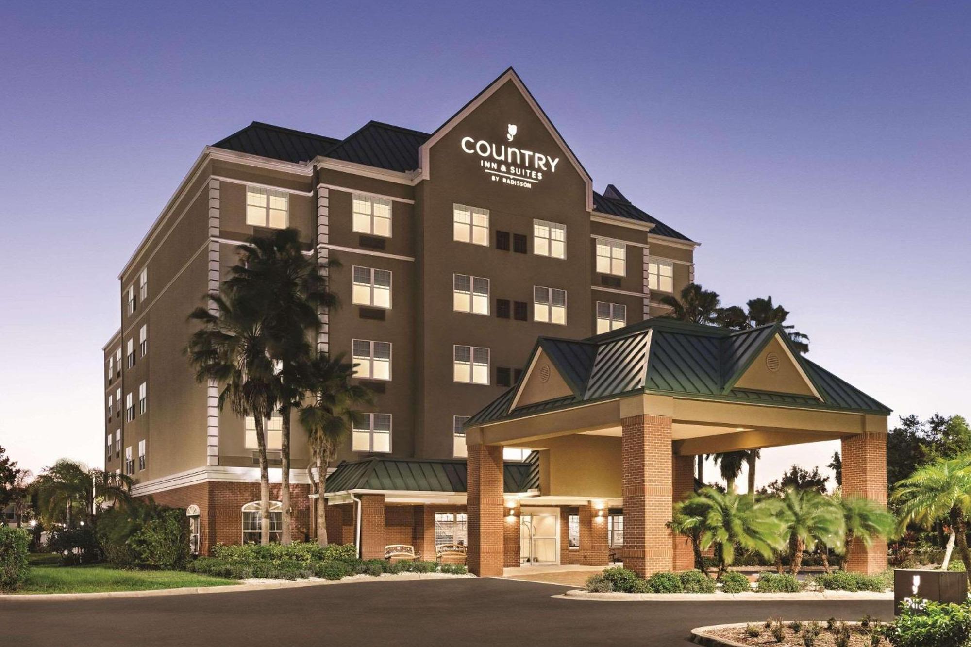 Country & By Radisson, Tampa-brandon, Fl Hotel Heartland